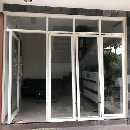 Reddooz Plus At Ininnawa Homestay Syariah Palu Exterior photo
